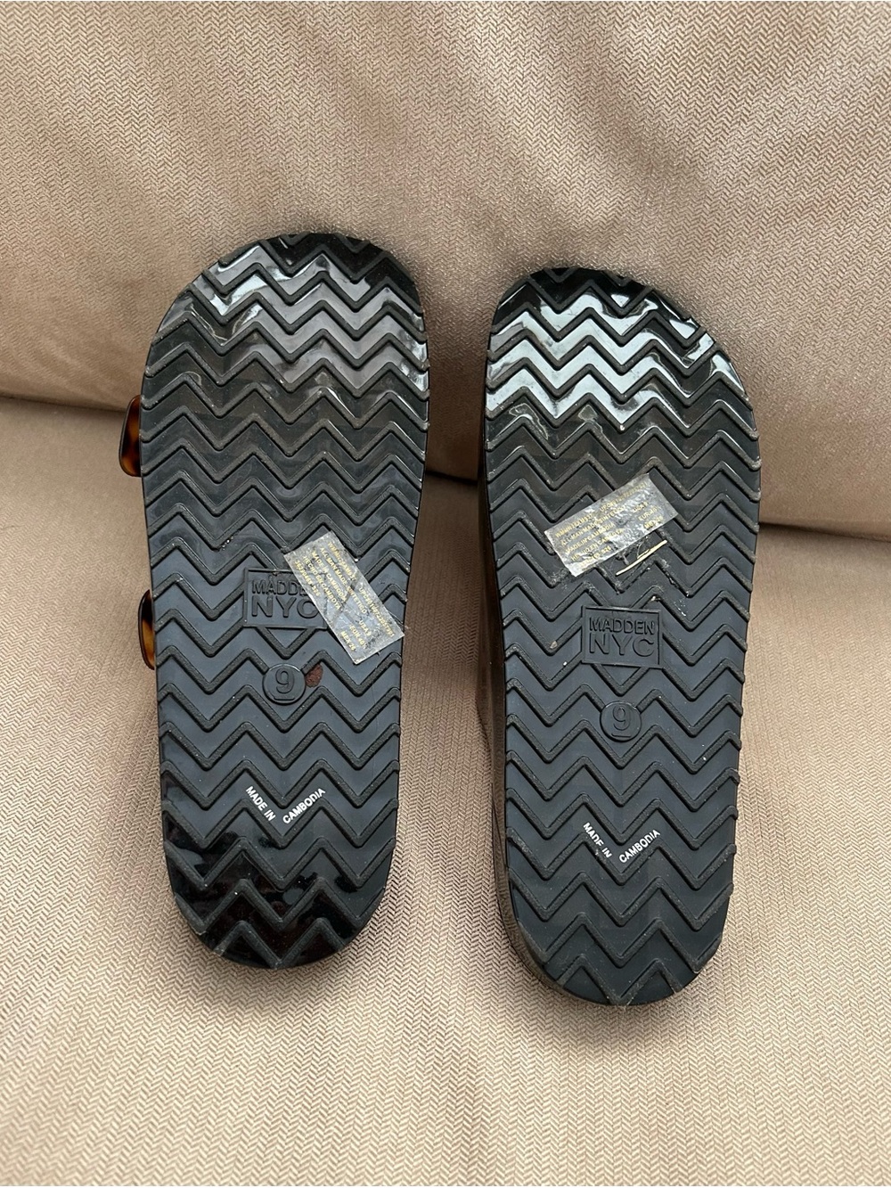 Madden NYC Women's Tortoiseshell Double Buckle Slide Sandals - Picture 3 of 3
